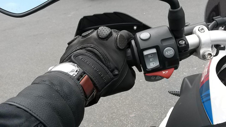 Cómo elegir los mejores guantes para moto -canalMOTOR